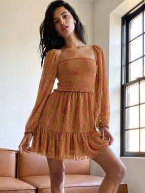 Aritzia Wilfred Tempest Dress in Brown Maplewood Chestnut Size Small